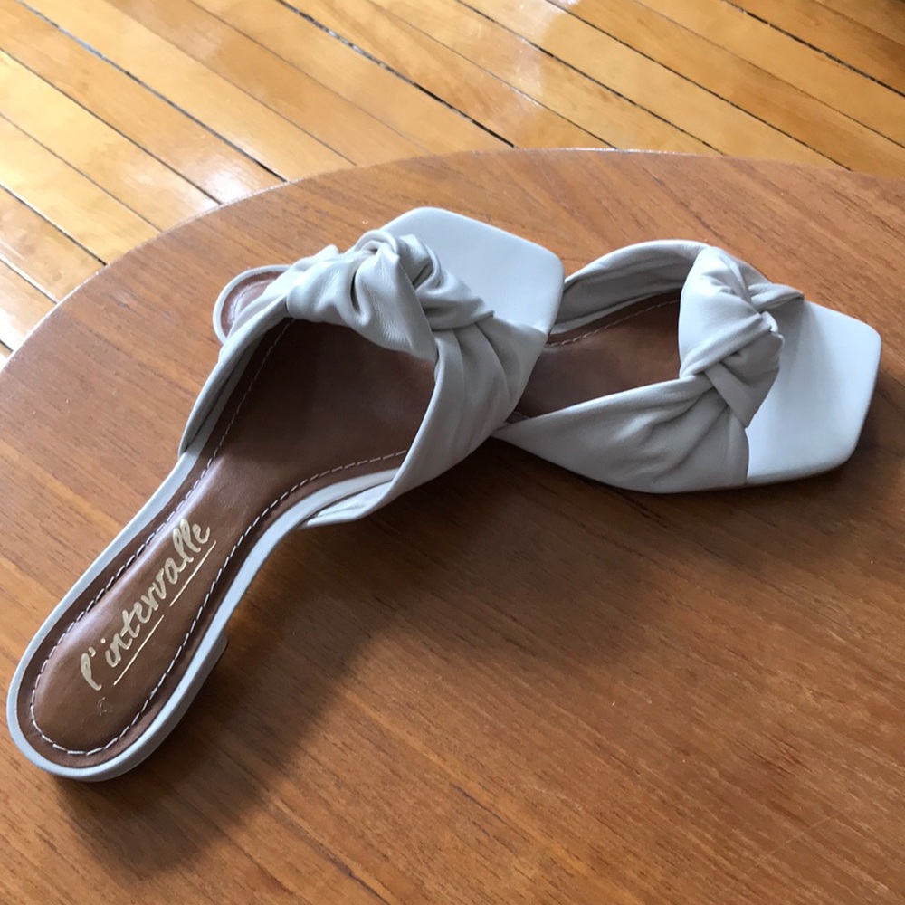 L’intervalle sandals